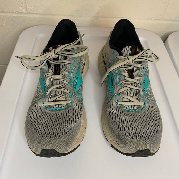 Brooks Women’s Adrenaline GTS 21 Sneaker in Grey/Teal Size 11 Width B - Picture 9 of 14